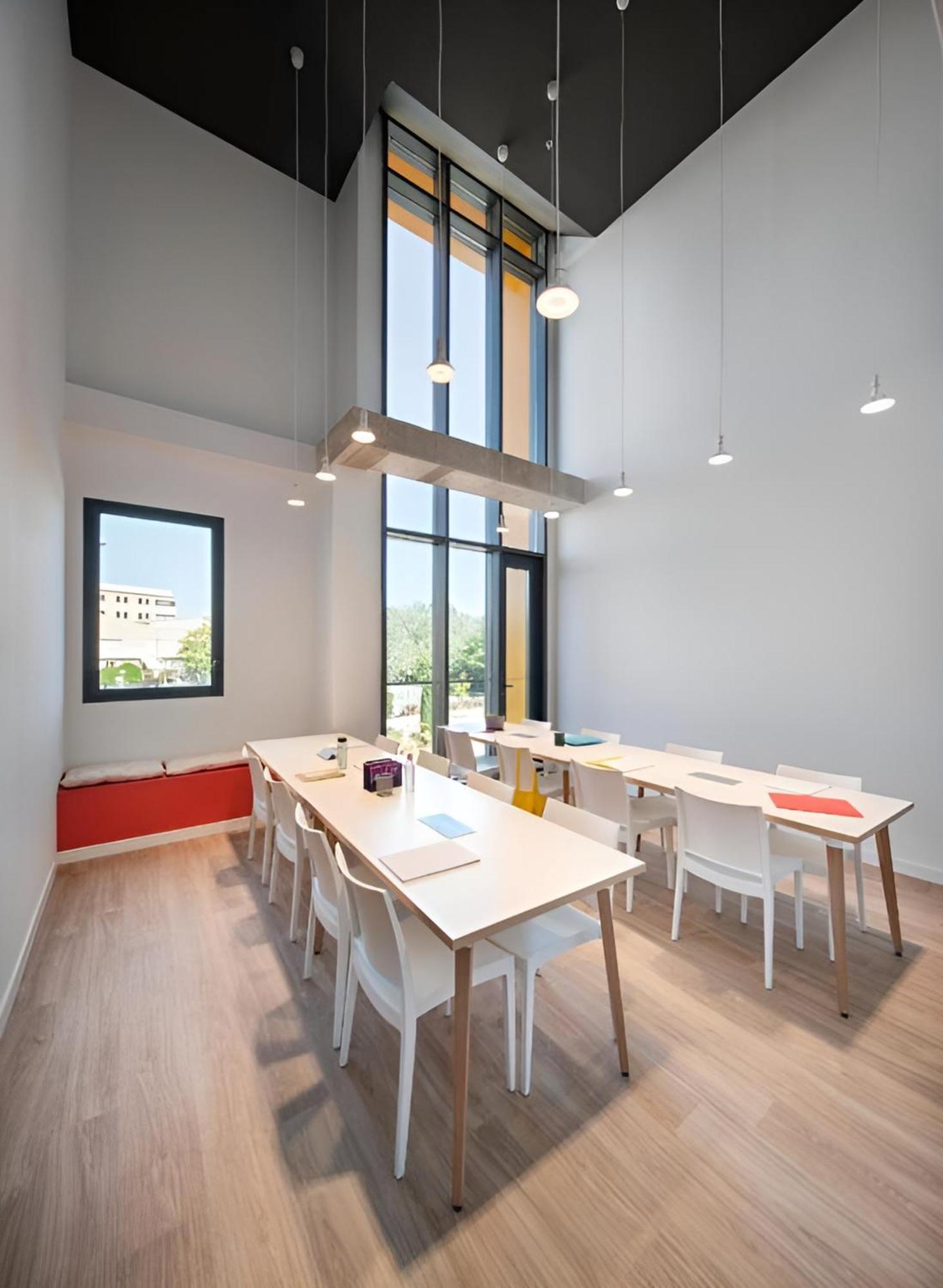Home And Coliving Pamplona Exterior foto
