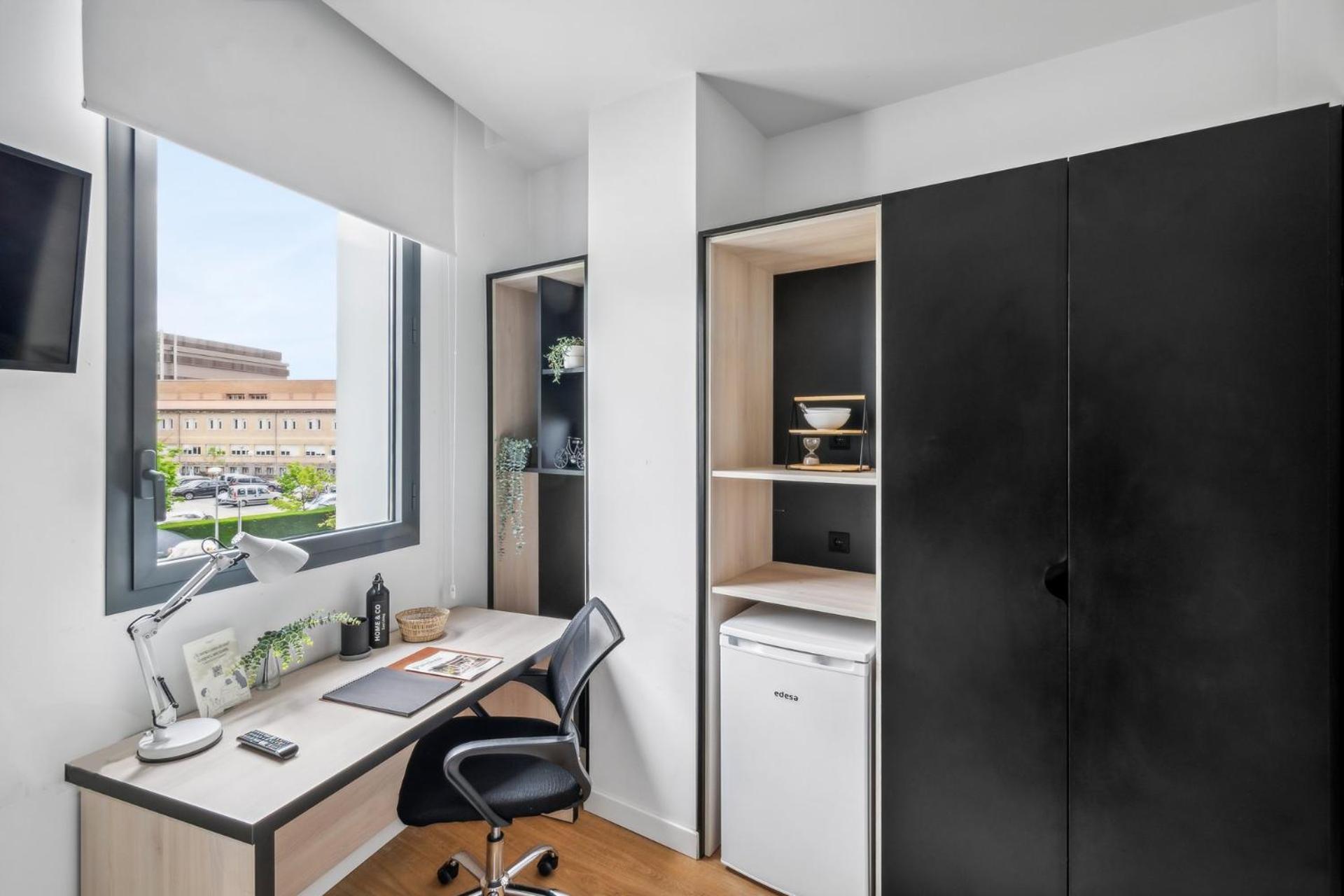 Home And Coliving Pamplona Exterior foto